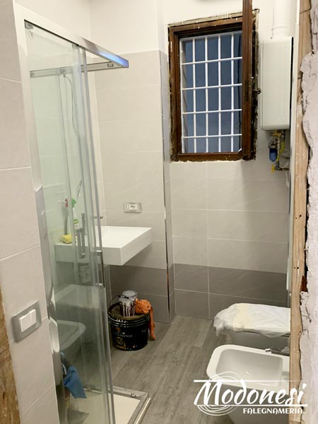 Composizione Bagno Moderno: Ristrutturazione