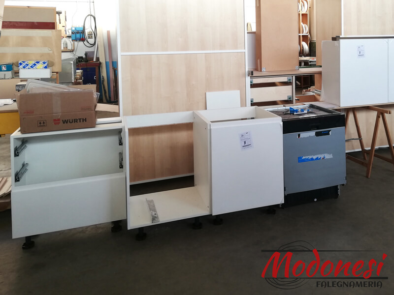 Cucina Su Misura Milano In Bilaminato Bianco Opaco Lab 01