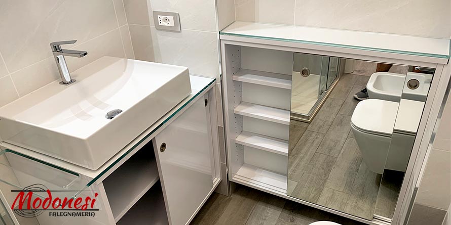 Mobili su Misura per Bagno Milano: Funzionalità ed Eleganza