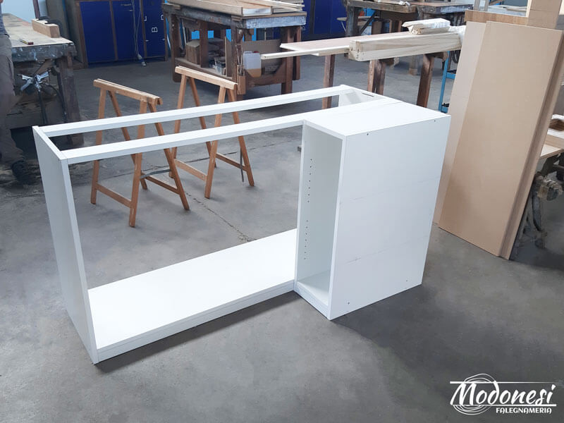 Mobile Bagno Angolare Per Una Coppia Di Milano Laboratorio 01