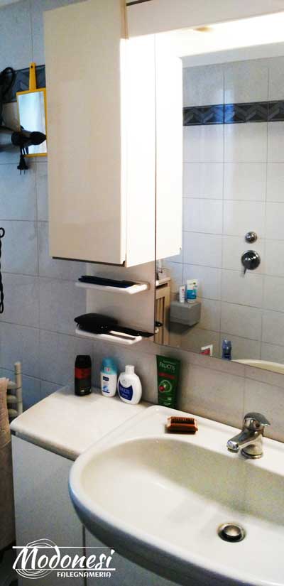 Mobile bagno su misura in acrilico bianco Mobile bagno su misura in acrilico bianco