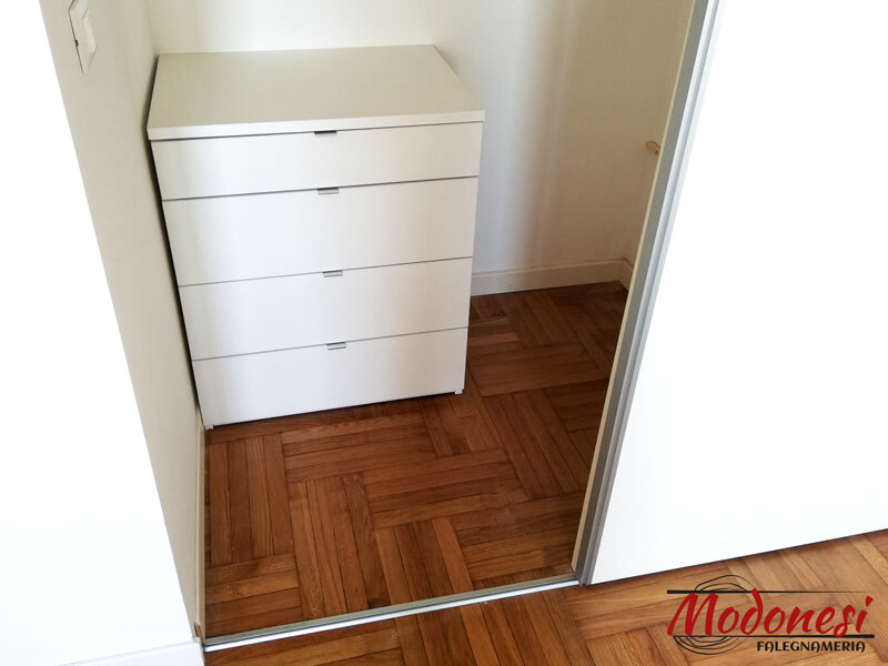 Cabina Armadio Bianca Realizzata Per Una Casa A Milano Finito 06