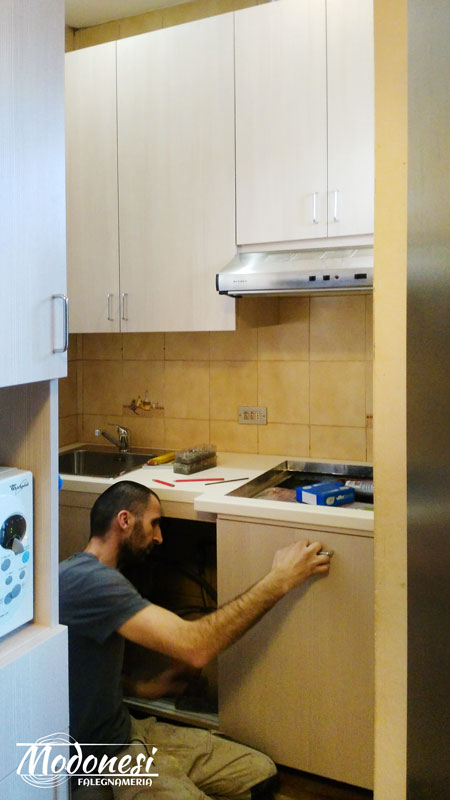 Cucinino Su Misura Pero Milano Messa In Opera 03