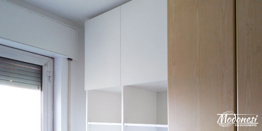 Armadio multiuso su misura per una casa a Milano Pero Armadio multiuso su misura per una casa a Milano Pero