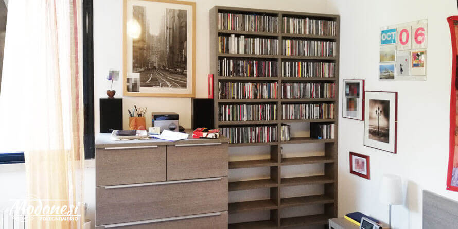 Porta-CD in legno su misura per una casa a Settimo Milanese Porta-CD in legno su misura per una casa a Settimo Milanese