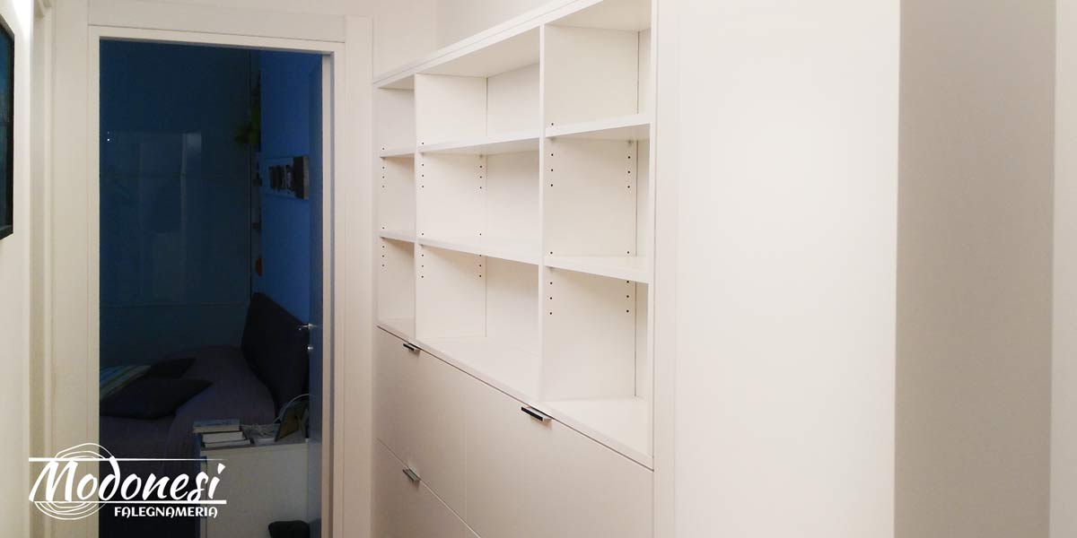 Mobile su misura scarpiera e libreria, Milano Lorenteggio Mobile su misura scarpiera e libreria, Milano Lorenteggio